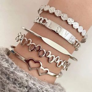 5 silver bracket set